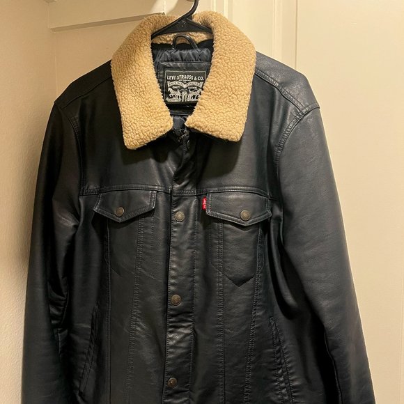 Levi's Men's Trucker Jacket (Size: Large, Great Quality) - Picture 1 of 9